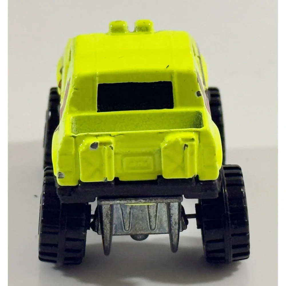 Hot Wheels Monster Truck Kids 1:64 Neon Yellow Vintage 1984 No. 15 Bell Decals